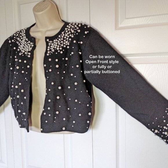 Express Tricot black sweater, White faux pearl trim Made British Crown Hong Kong - Picture 12 of 17